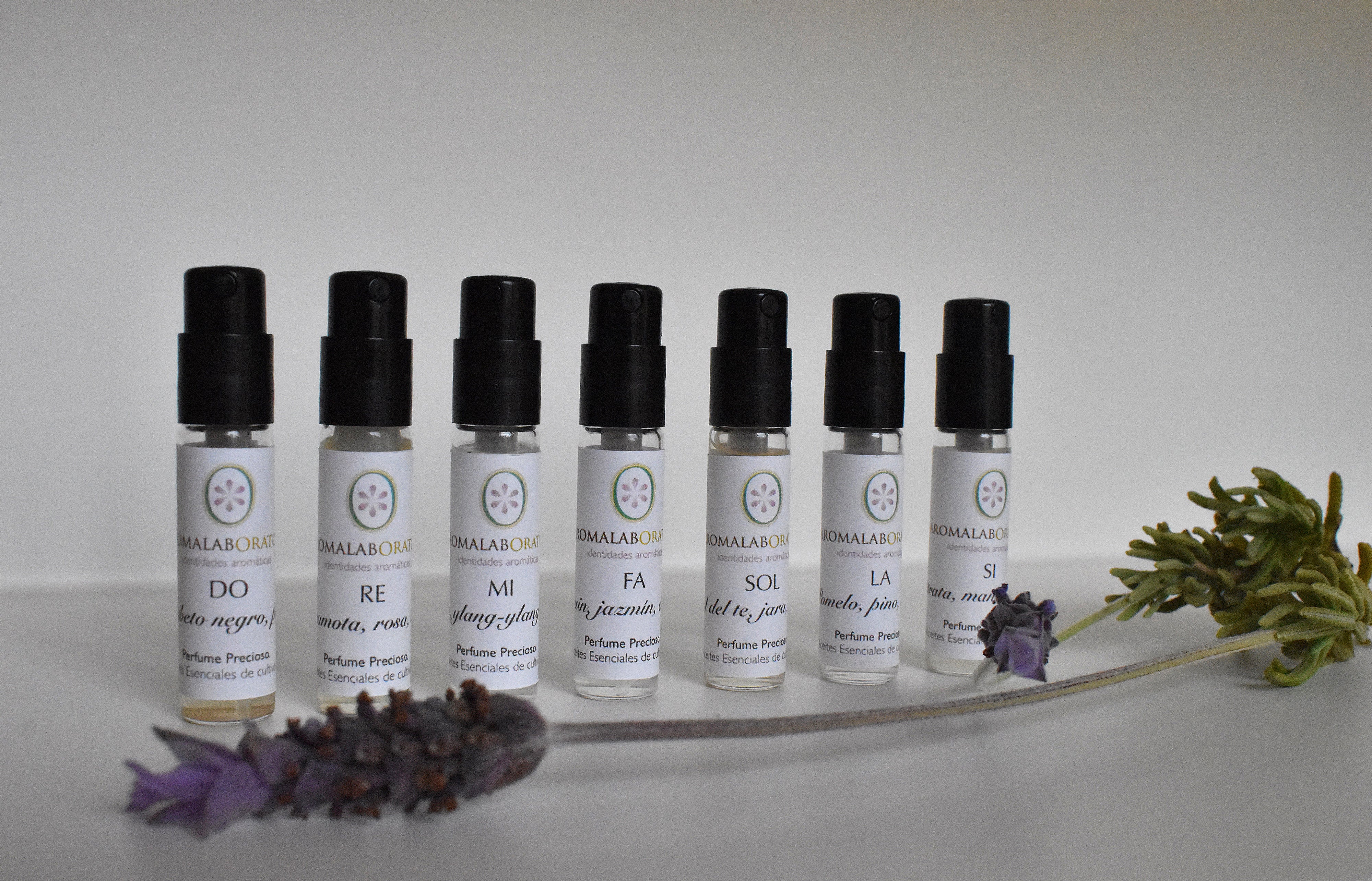 ORCHESTRA COLLECTION. Aromatherapy Clean Perfumes. Organic. 14ml.